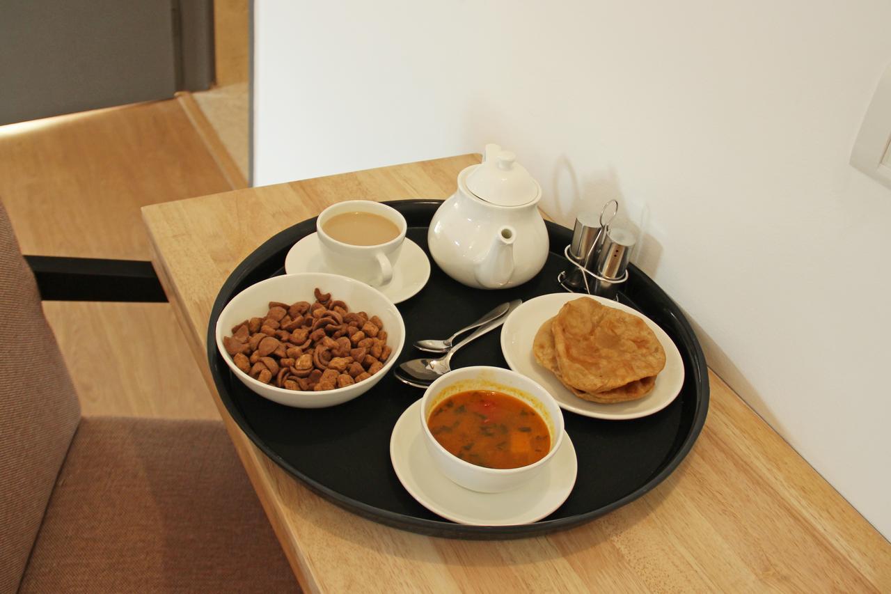 Oyo 9081 Pallavi International Hotel Patna  Ngoại thất bức ảnh