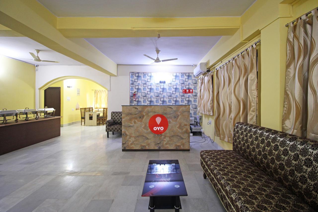 Oyo 9081 Pallavi International Hotel Patna  Ngoại thất bức ảnh